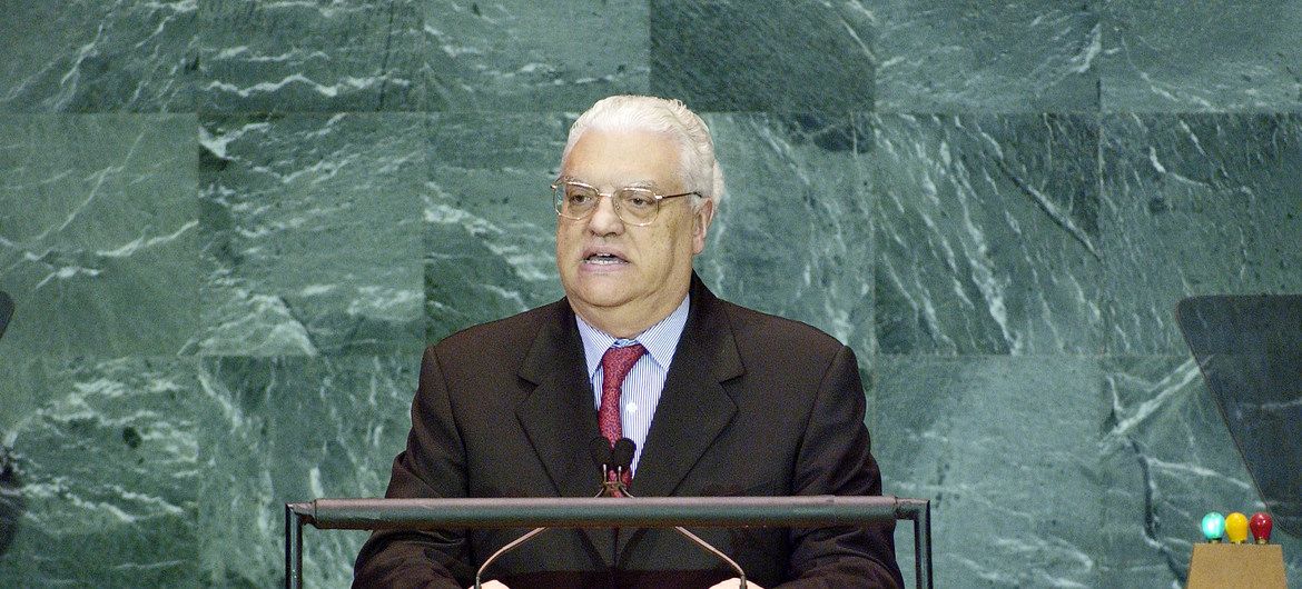 FREITAS DO AMARAL - um político que ficou na história democrática portuguesa