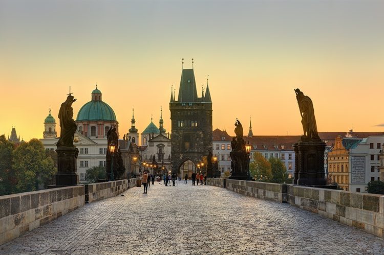 PRAGA – A Ponte Carlos e o Relógio Astronómico