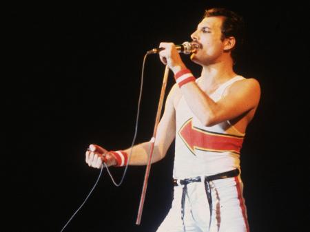 FREDDIE MERCURY  –   o King dos “Queens”