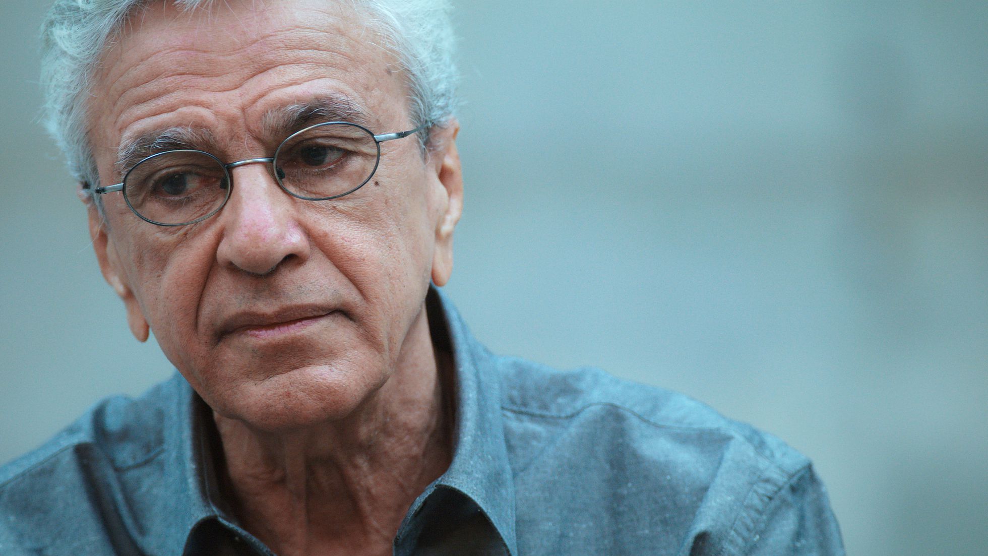 CAETANO VELOSO  – faz hoje 79 anos                                                                   – “Menino do Rio”
